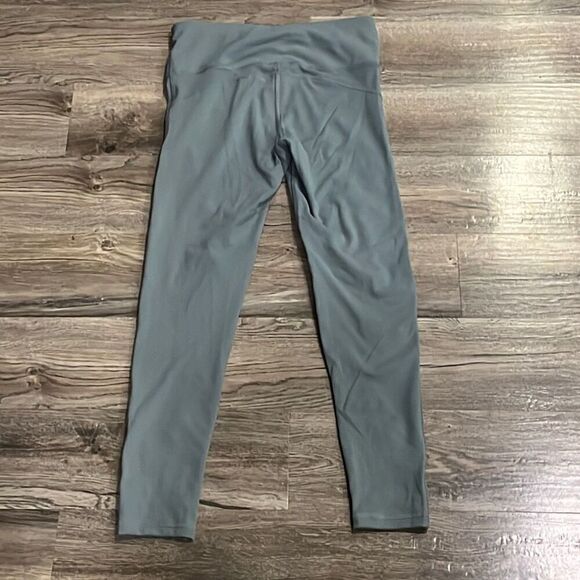 Mono B Dusty Blue Leggings Medium - Picture 2 of 3